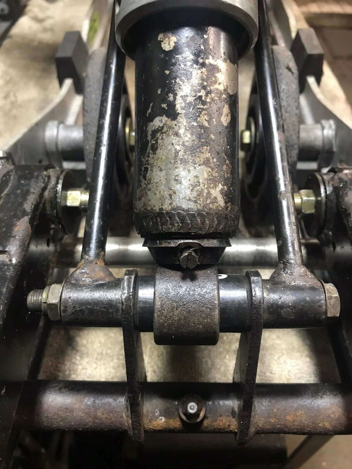 Polaris 1996 2006 Snowmobile Suspension Shock Bushings 7041486